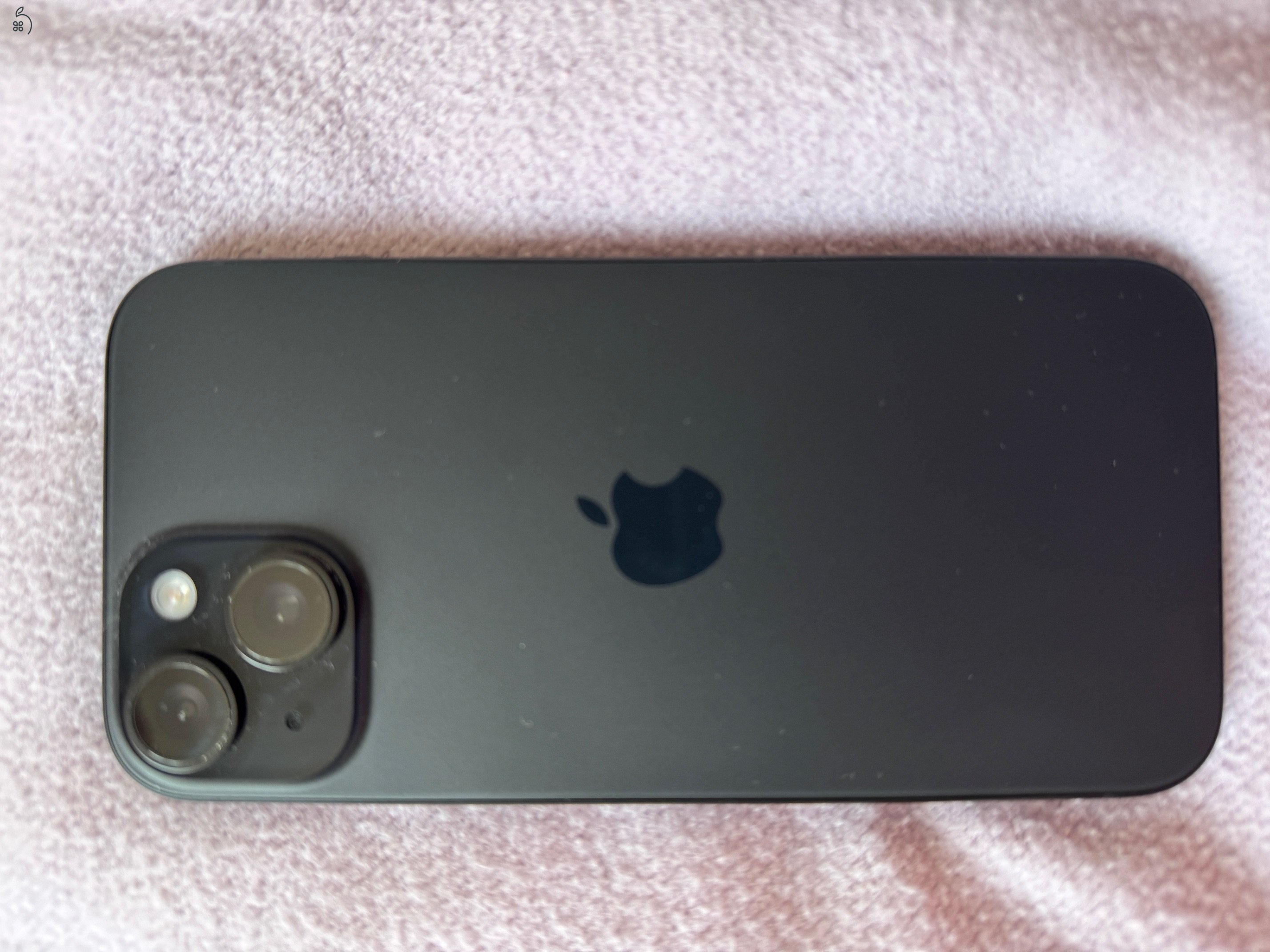Eladó iPhone 15 128 GB fekete