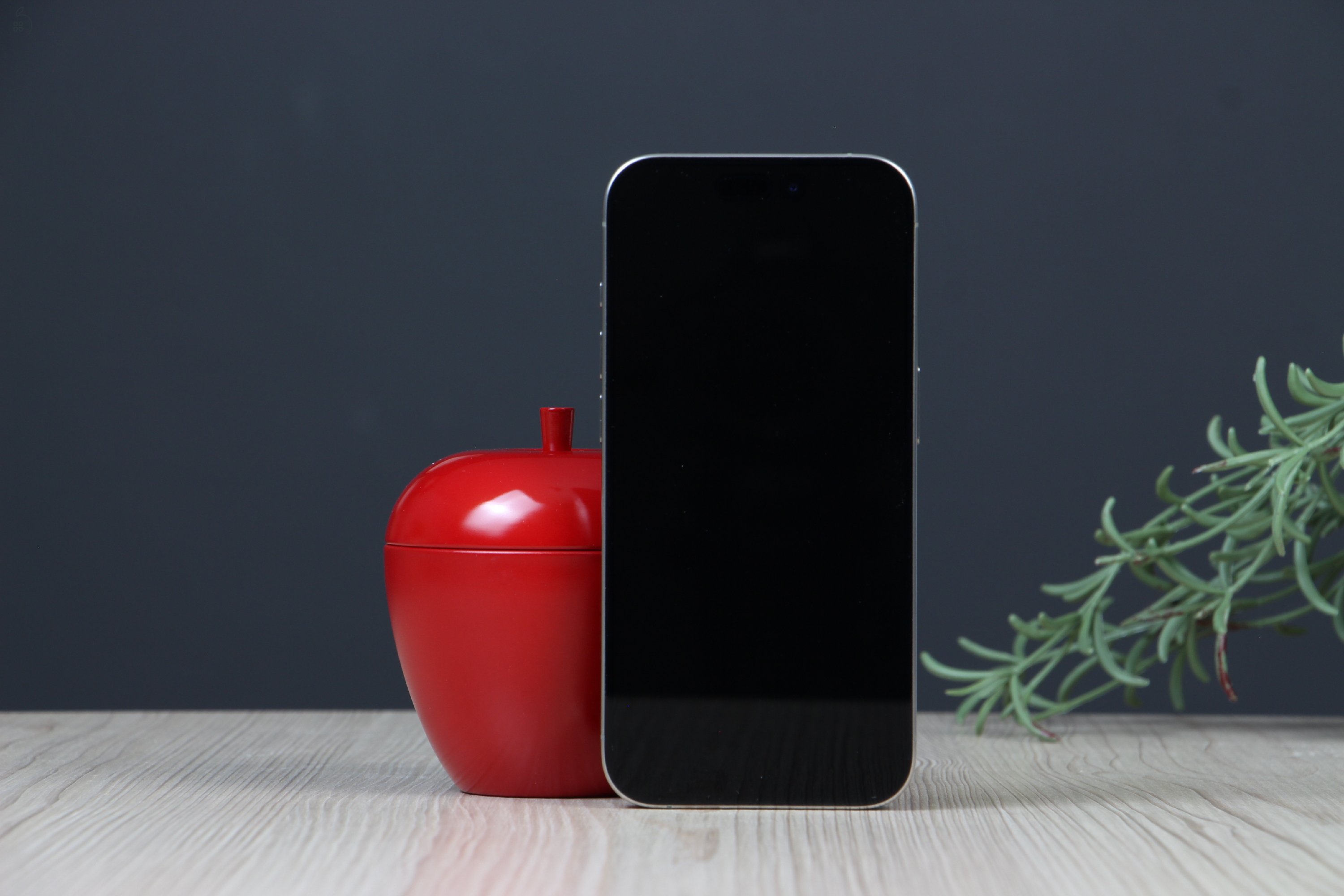 Apple iPhone 15 Pro 128GB Natural Titanium A US-7334