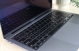 Apple Macbook Air 13