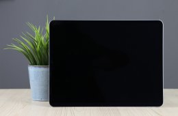 Újszerű Apple iPad Air 13