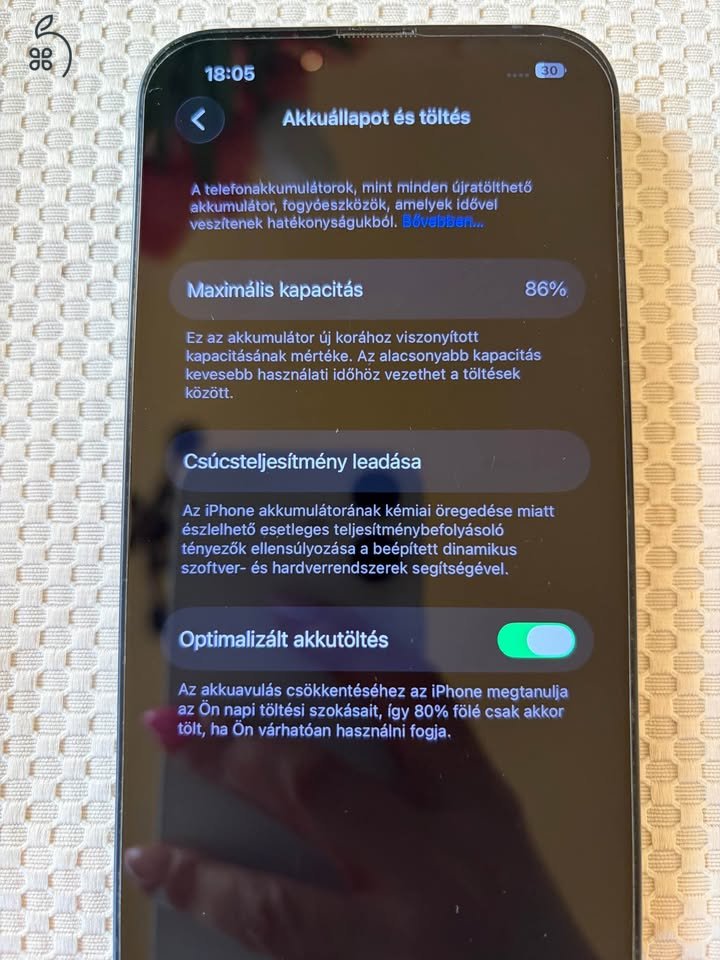 Apple Iphone 13 128GB éjfekete