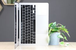 Apple Macbook Pro 13