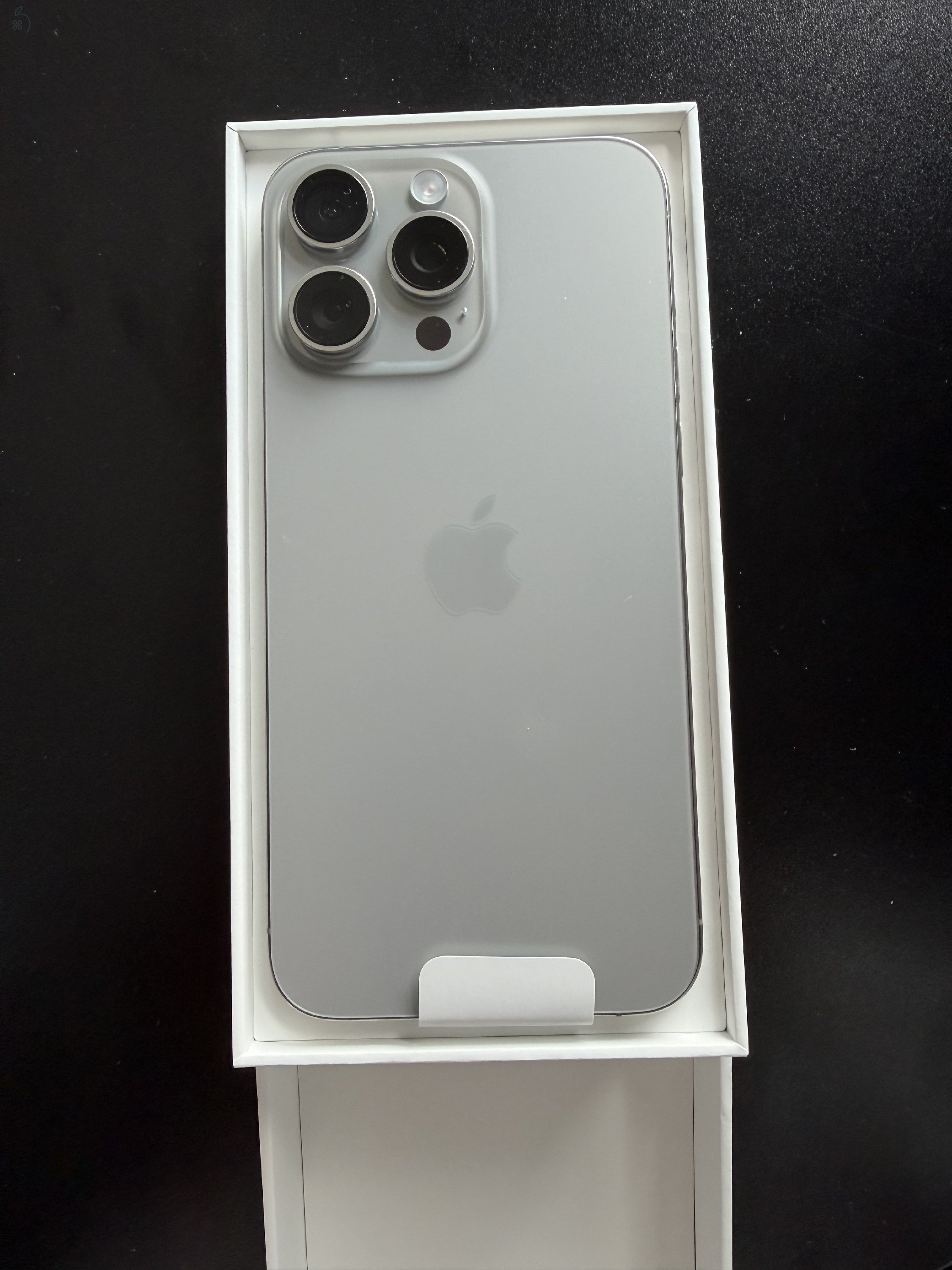 ÚJ garanciában cserélt 15 Pro Max 256gb