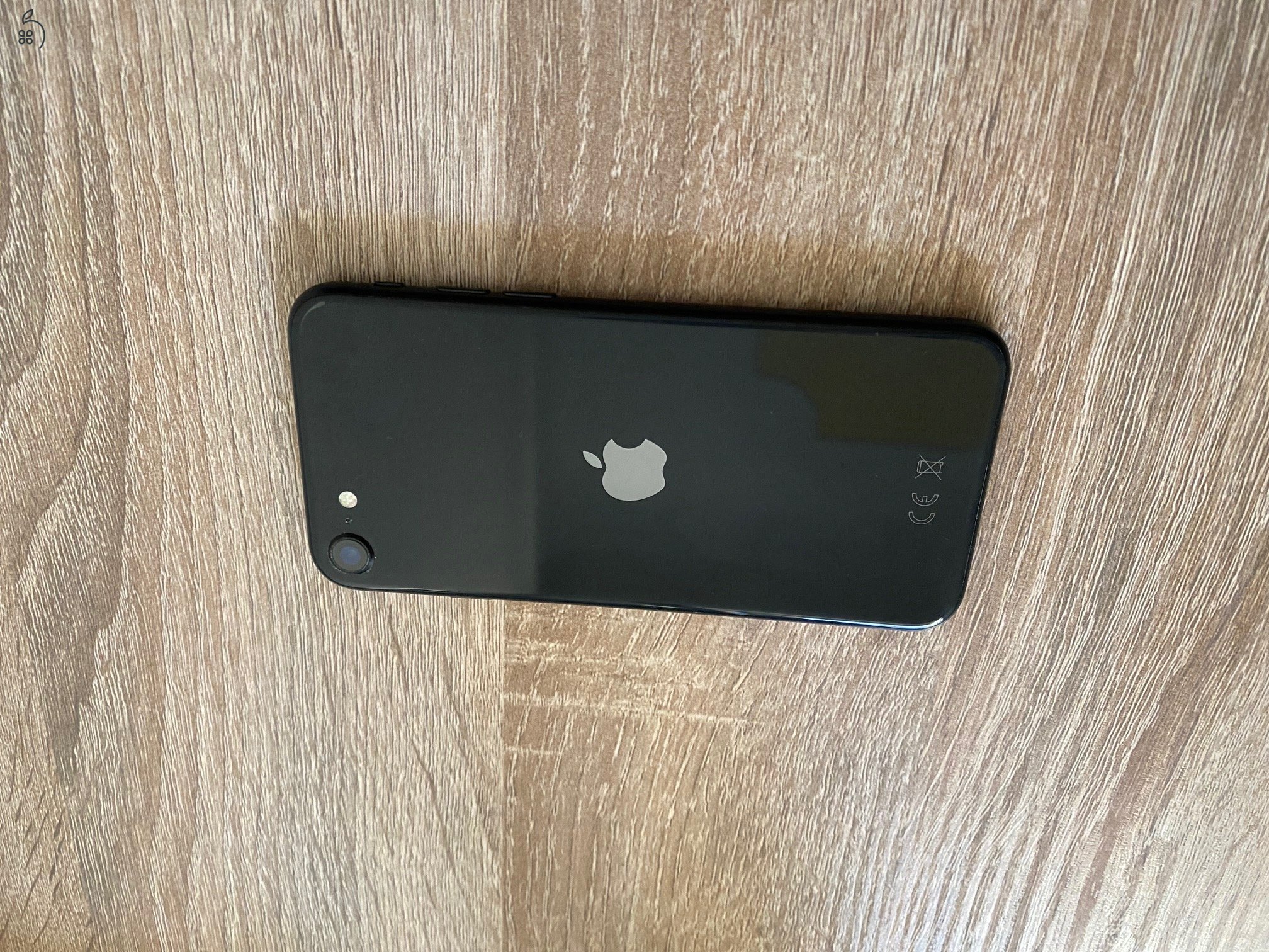 Iphone SE2 (2nd generation)  MHGP3GH/A