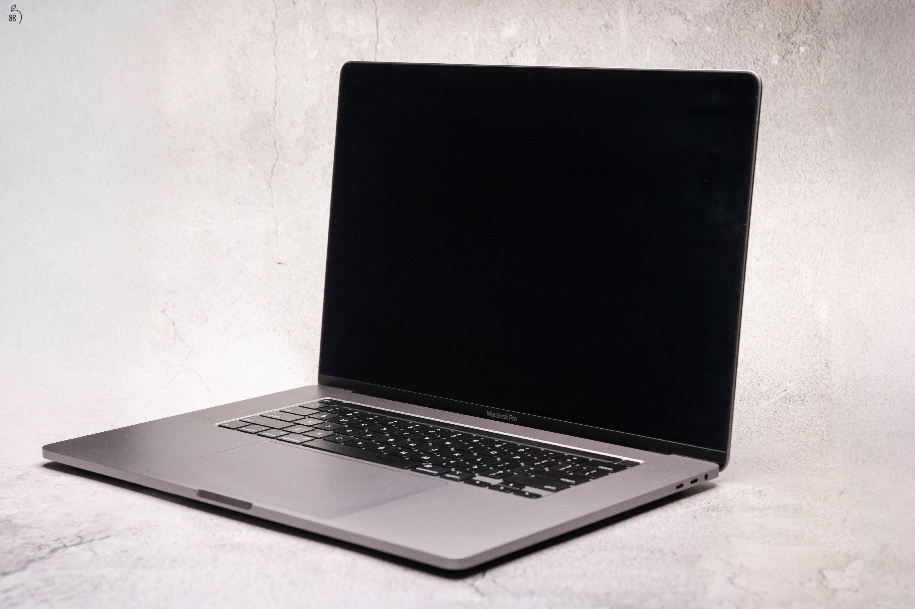 Apple MacBook Pro 16” (2019) – i9 / 64GB RAM / Radeon 5500M