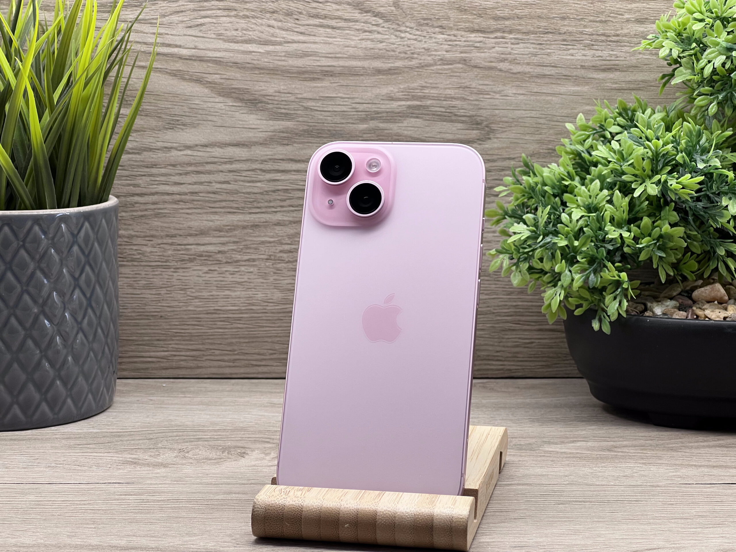 iPhone 15 Pink 128GB 2 ÉV Garanciával 89%