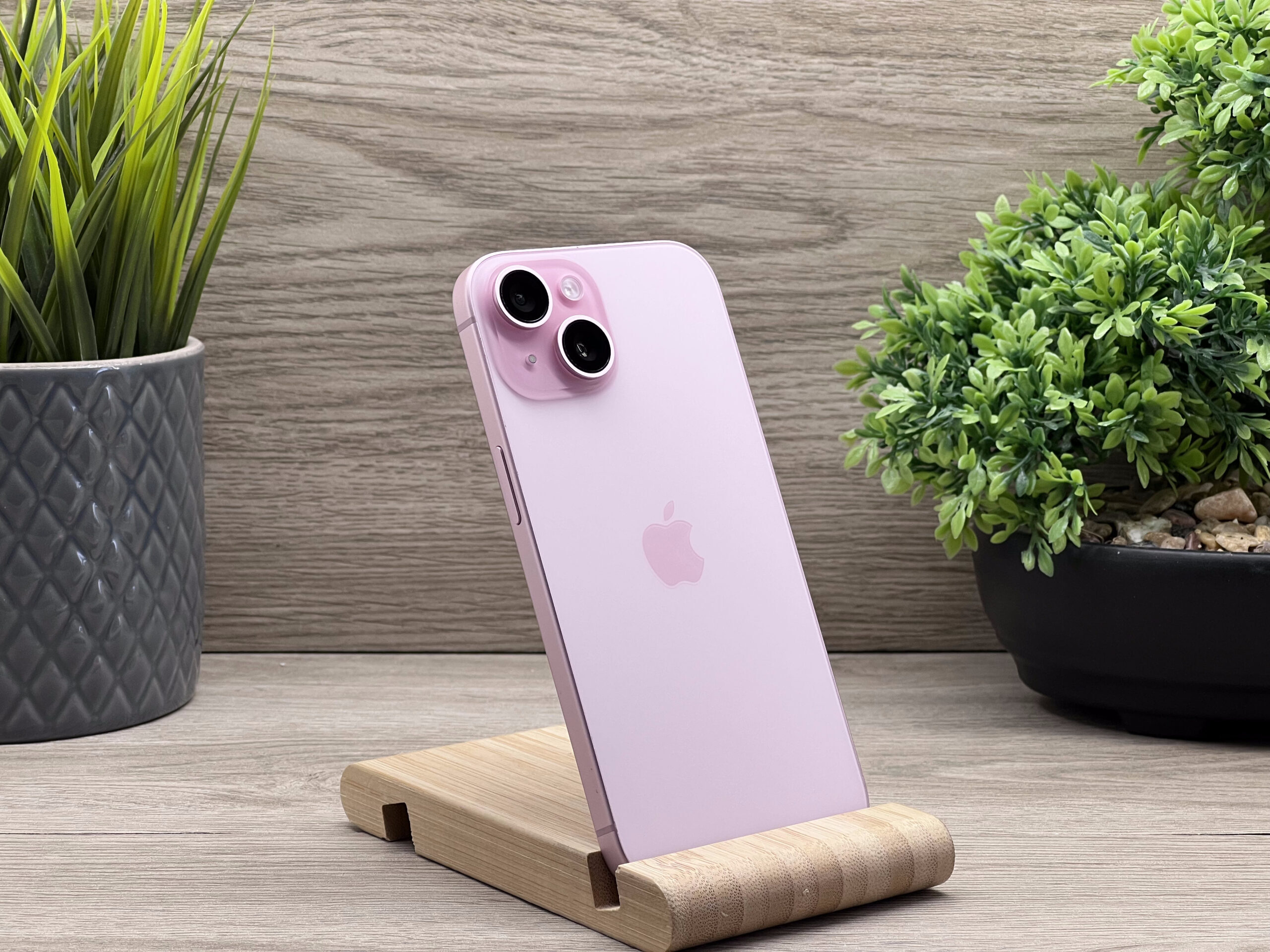 iPhone 15 Pink 128GB 2 ÉV Garanciával 89%