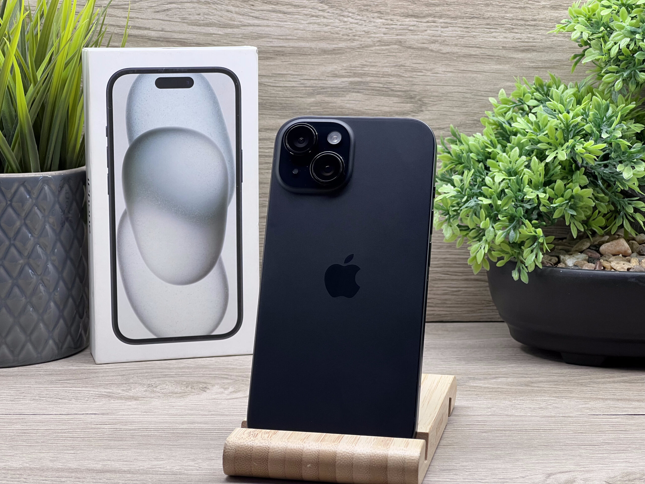 iPhone 15 Black 128GB 2 ÉV Garanciával