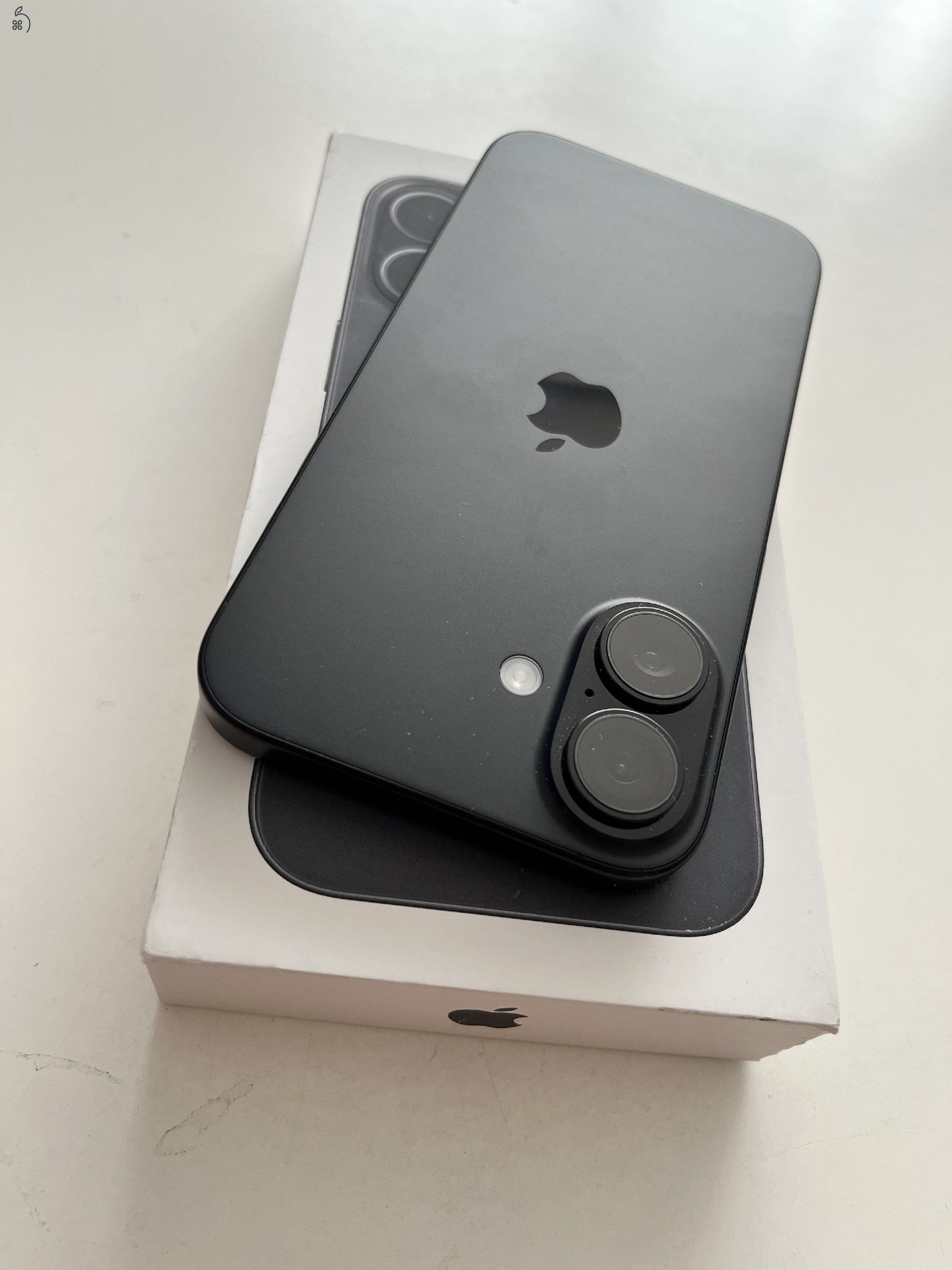 iPhone 16 128GB Apple garancia! Akku 100%!