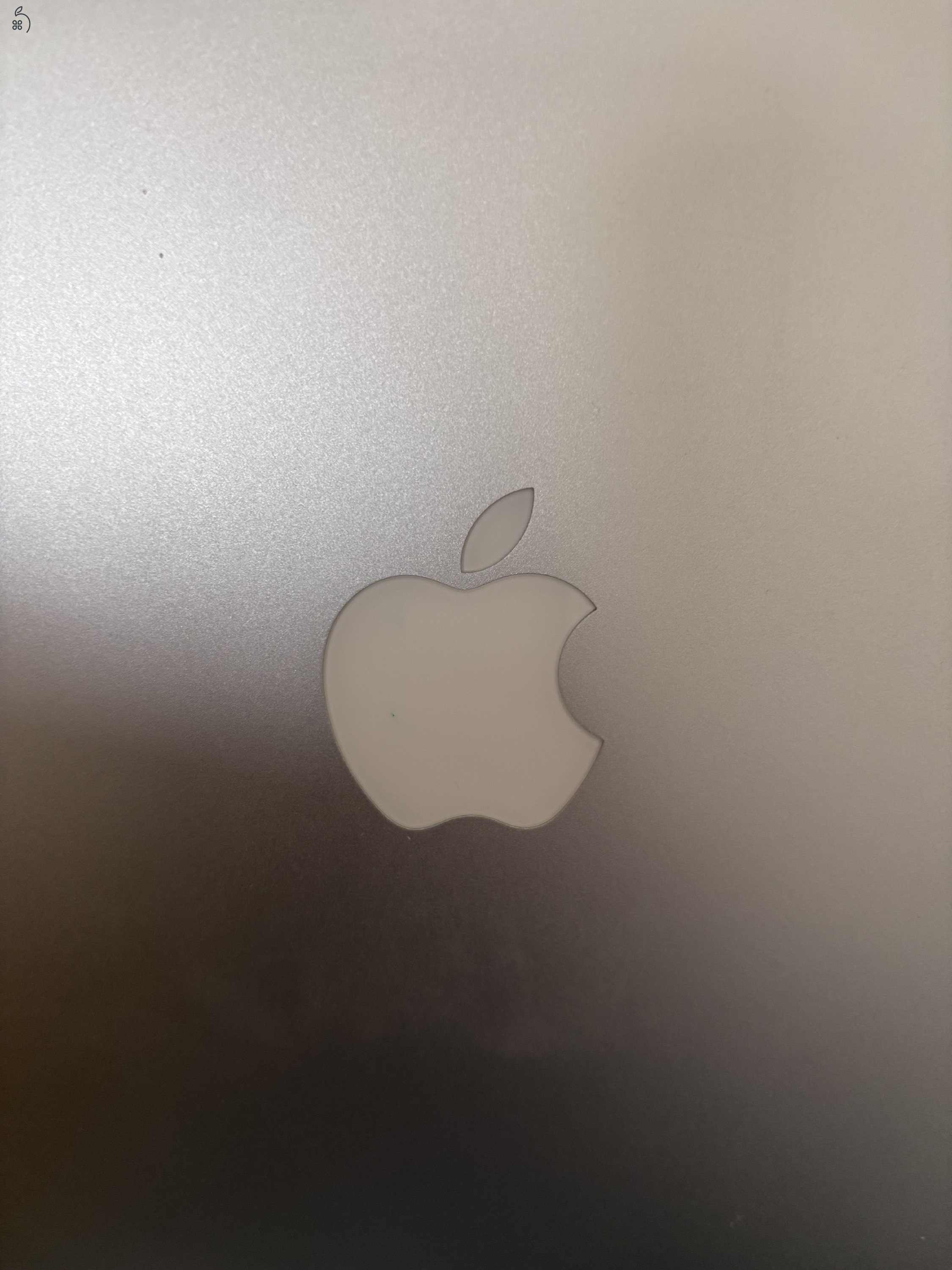 MacBook Air - Ezüst, megkímélt