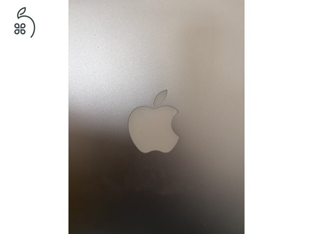 MacBook Air - Ezüst, megkímélt