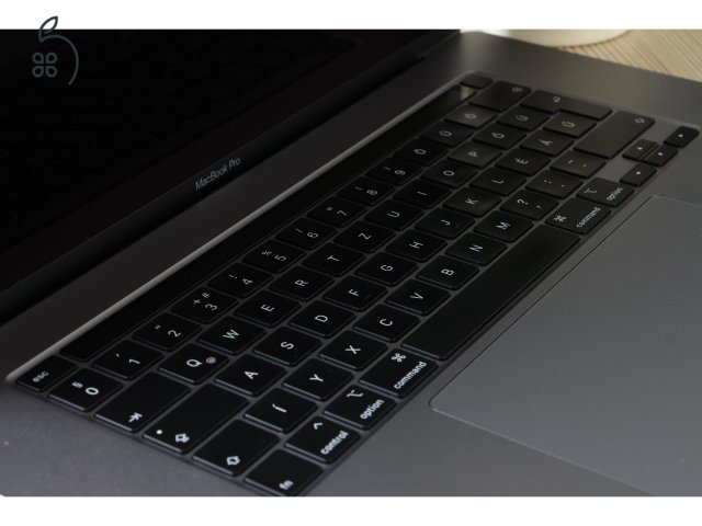 MacBook Pro 16