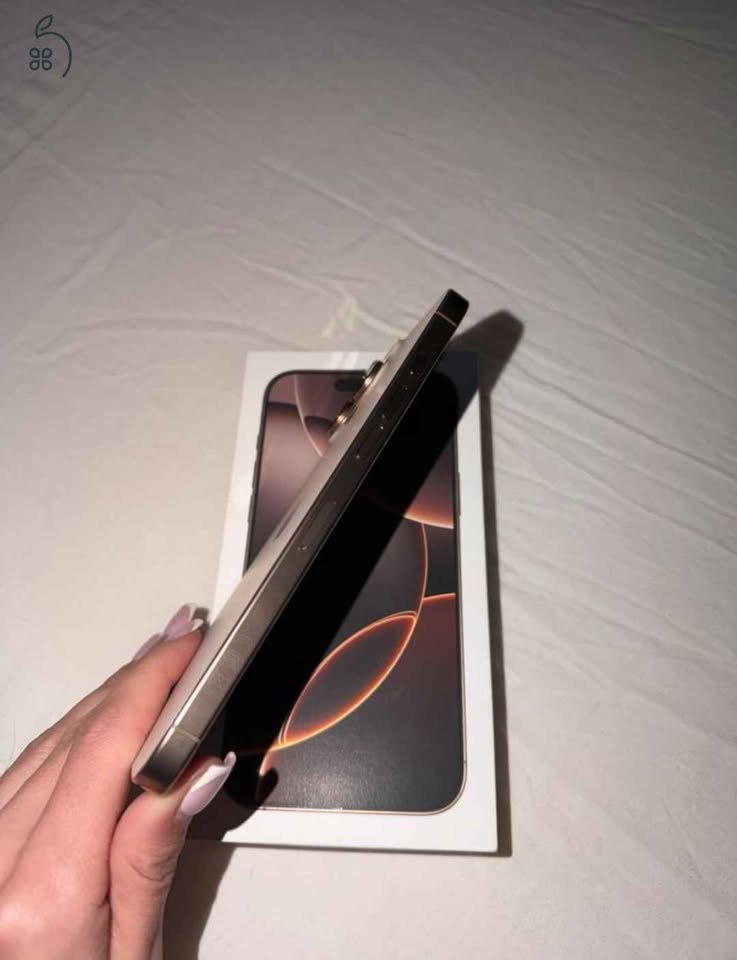 iPhone 16 Pro Max 256GB Desert Titanium - Hibátlan - 98% Akku