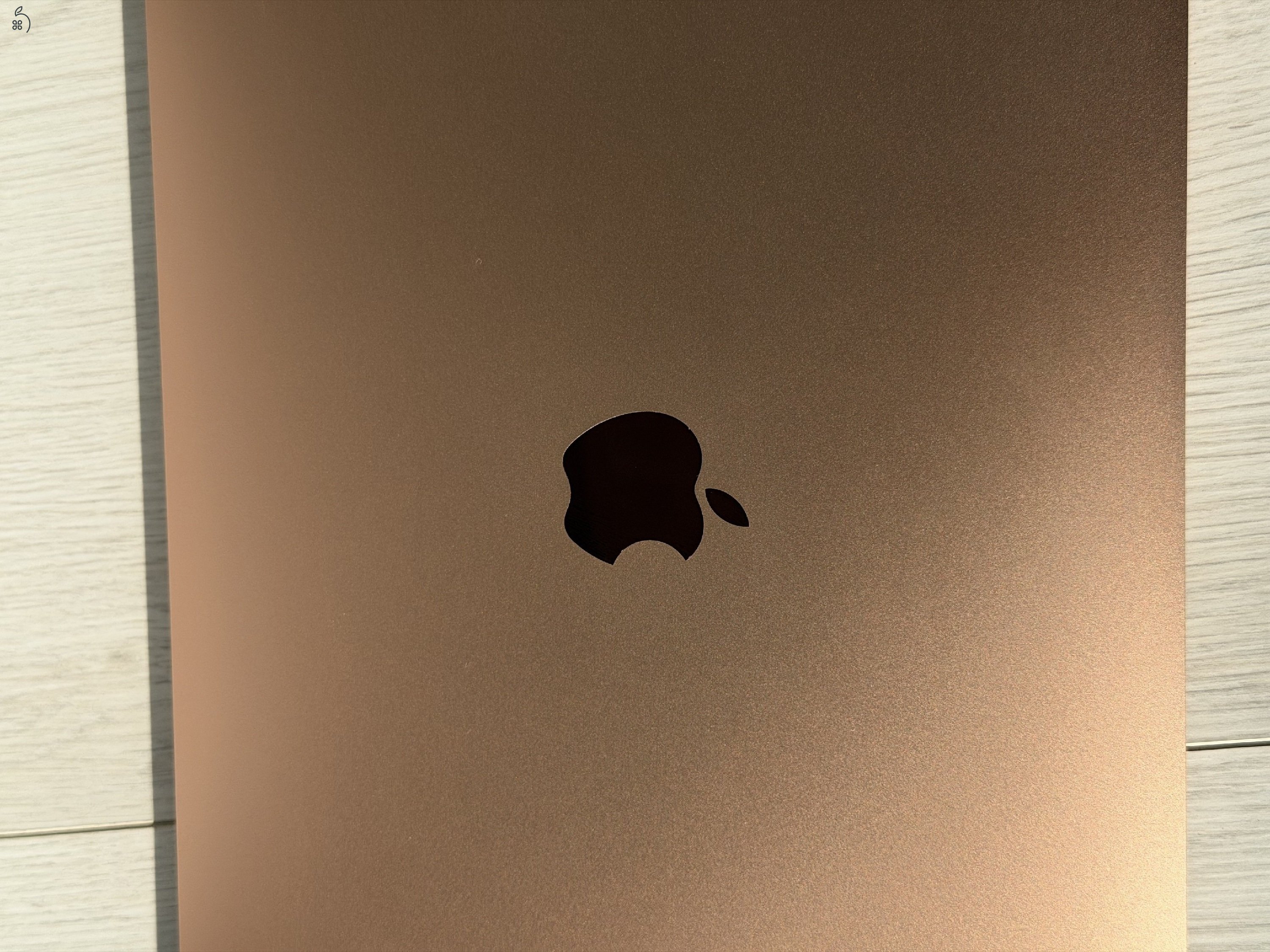 hibátlan, karcmentes MacBook Air M1, 2020, 512 GB SSD, 8 GB RAM, rose gold