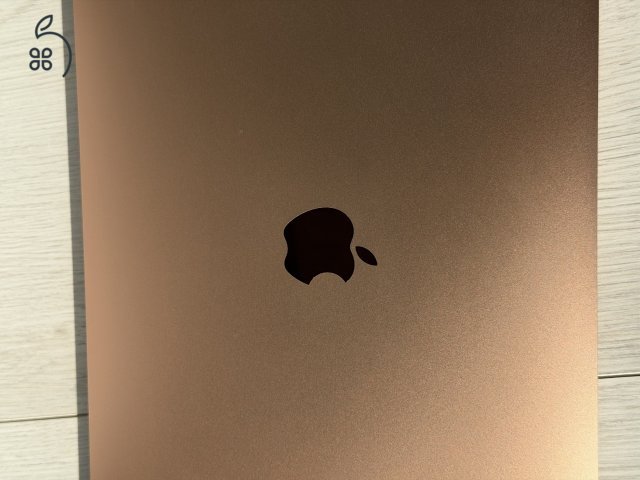 hibátlan, karcmentes MacBook Air M1, 2020, 512 GB SSD, 8 GB RAM, rose gold