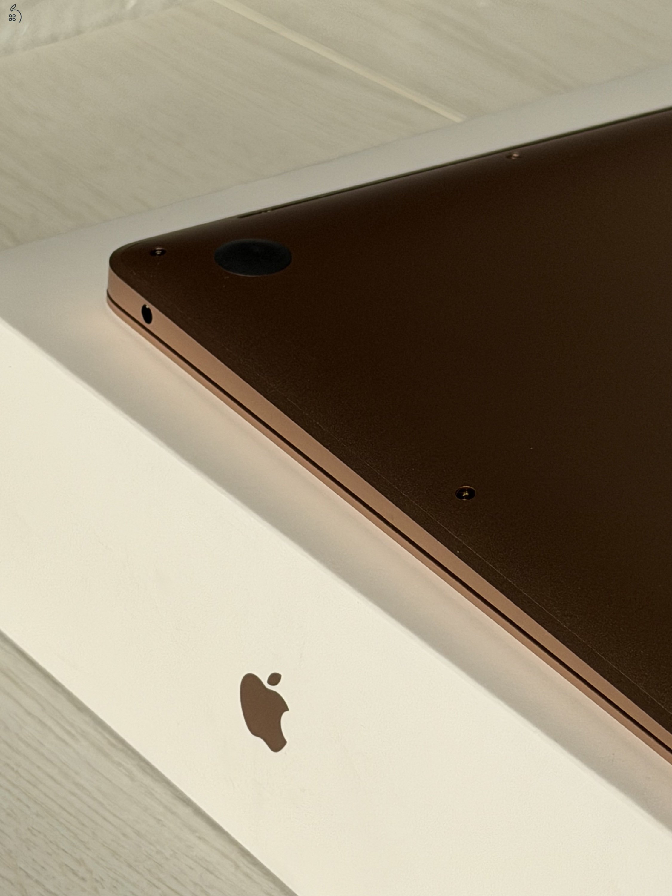 hibátlan, karcmentes MacBook Air M1, 2020, 512 GB SSD, 8 GB RAM, rose gold