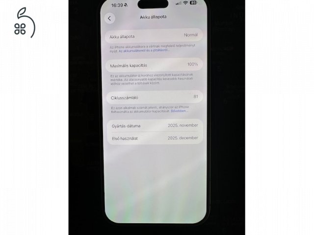 iPhone 17 Pro Max / 256GB / Silver / Gyári kártyafüggetlen / 100% akku / Garanciás 2026.decemberig