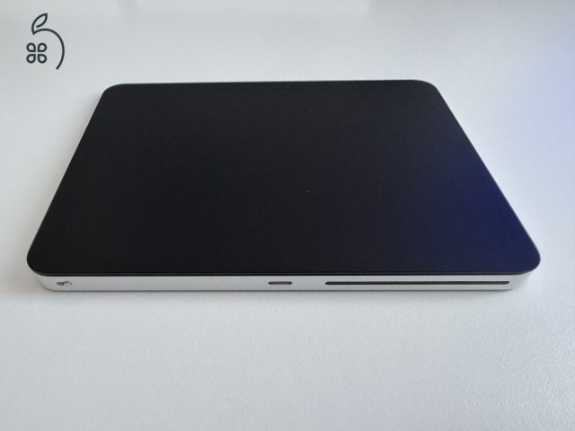 Apple Magic Trackpad 3 – Fekete, Lightning, dobozos, újszerű