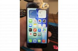iPhone se 2020 64 gb