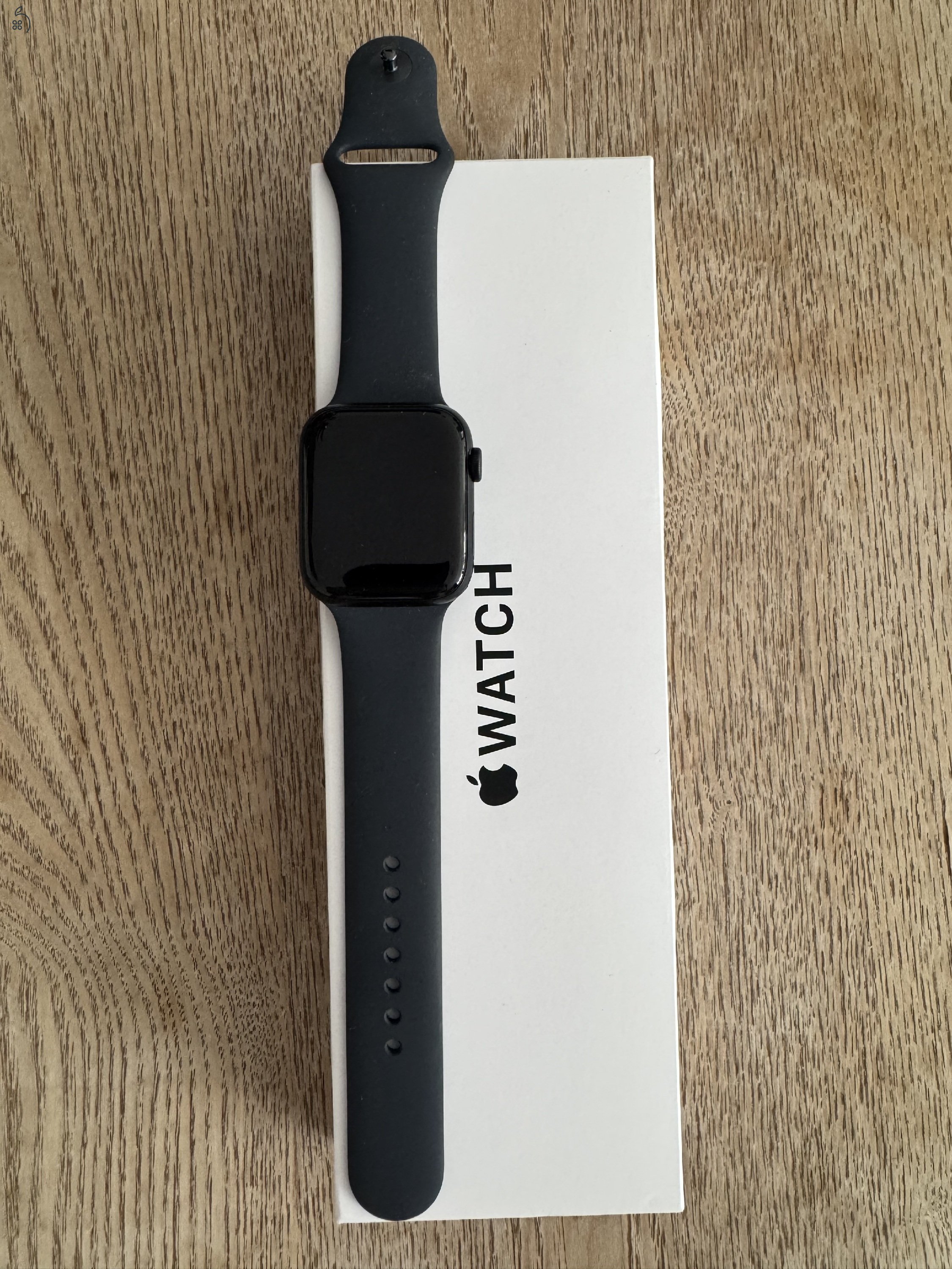 Apple Watch SE 3, új