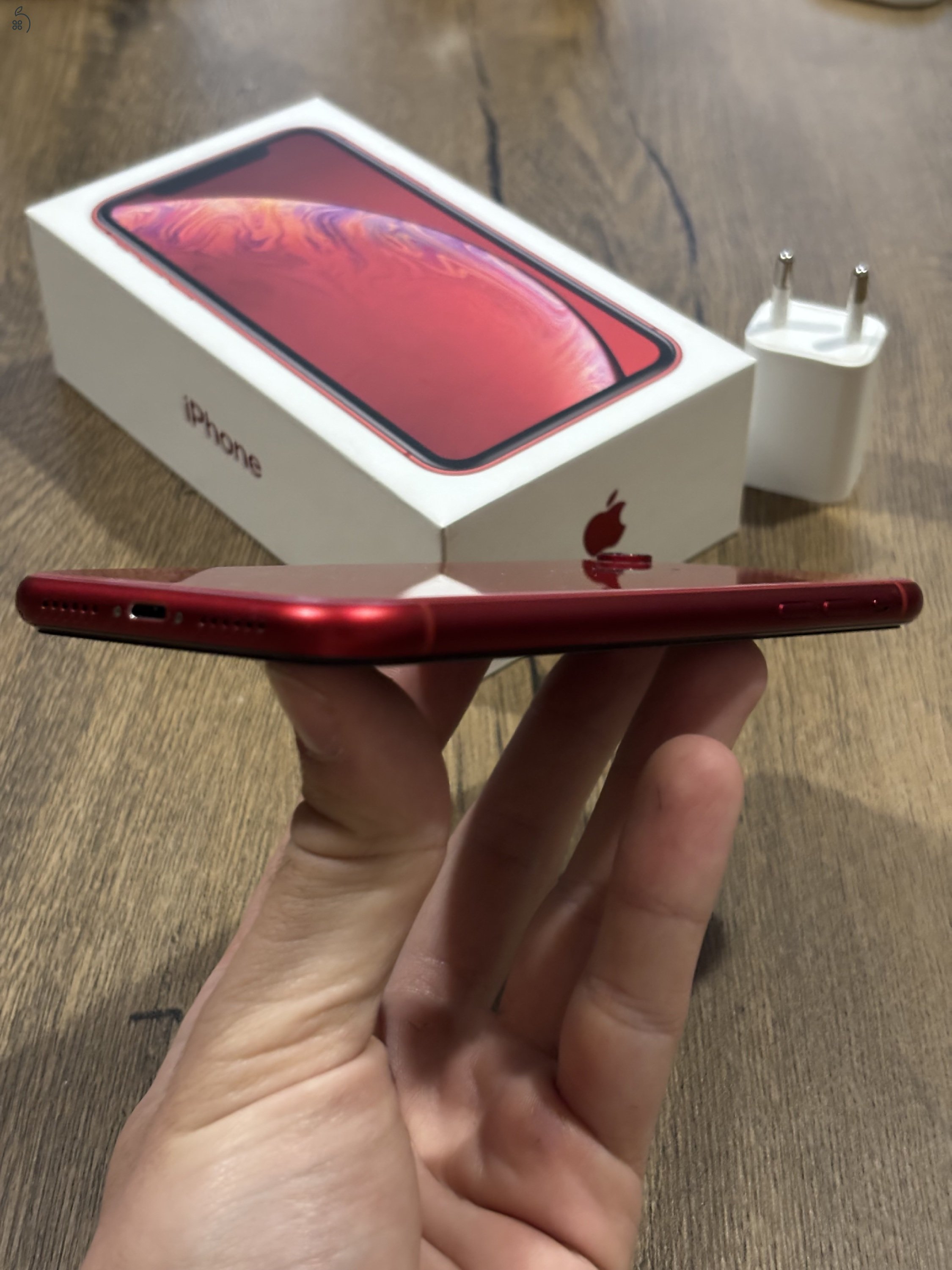 iPhone XR 64GB 100% akksi Független