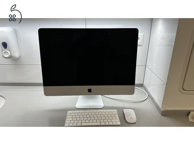 Apple iMac 21,5” 4K Retina, SSD, magyar billentyűzet + egér