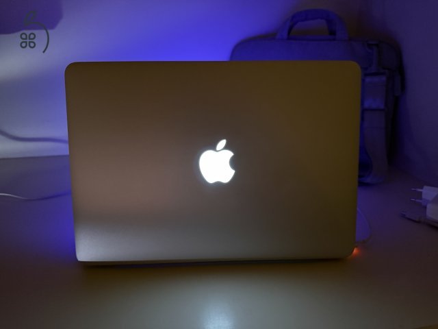  Apple MacBook Pro 13” Retina (early 2015) – szép állapot, komplett csomag