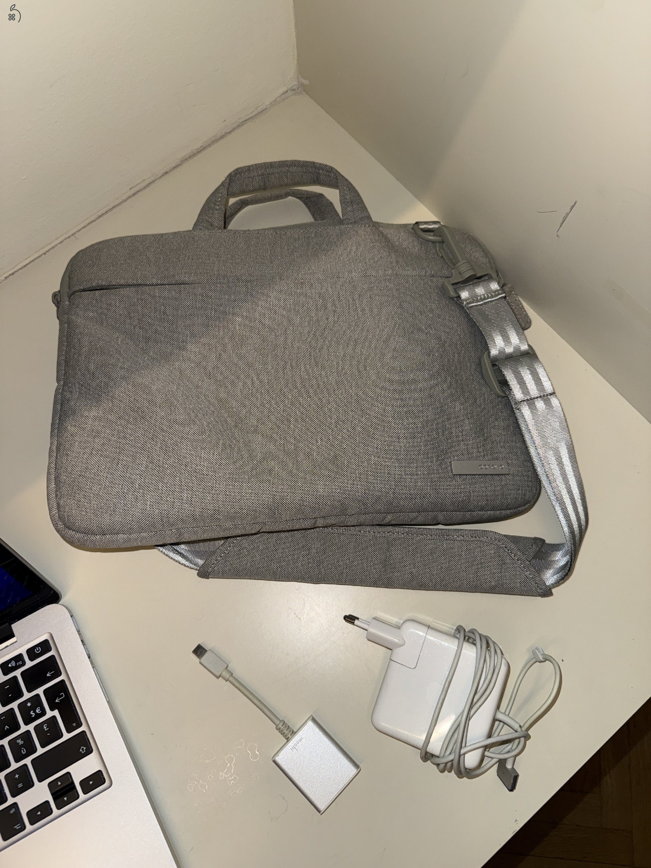  Apple MacBook Pro 13” Retina (early 2015) – szép állapot, komplett csomag