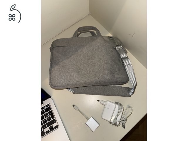  Apple MacBook Pro 13” Retina (early 2015) – szép állapot, komplett csomag