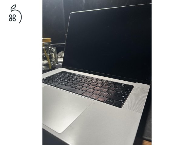 Eladó M1 Pro Macbook Pro (2021, 16 , 512GB, 16GB) 