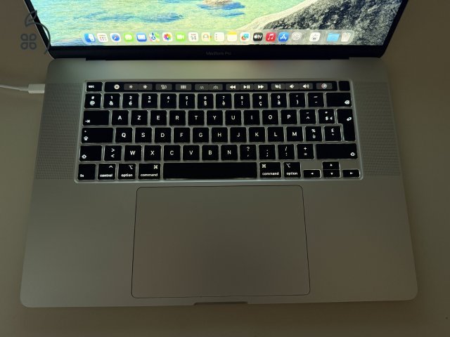 MacBook Pro 16” 2019 i7 / 16GB / 512GB