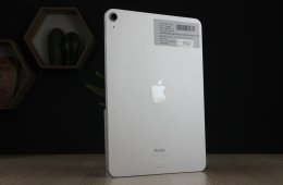 Apple iPad Air 5 64GB Starlight Wifi B US-7967