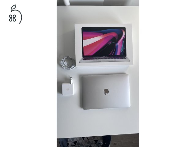 Eladó Apple MacBook Pro 13” (M2, 2022) – kiváló állapotban