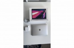 Eladó Apple MacBook Pro 13” (M2, 2022) – kiváló állapotban