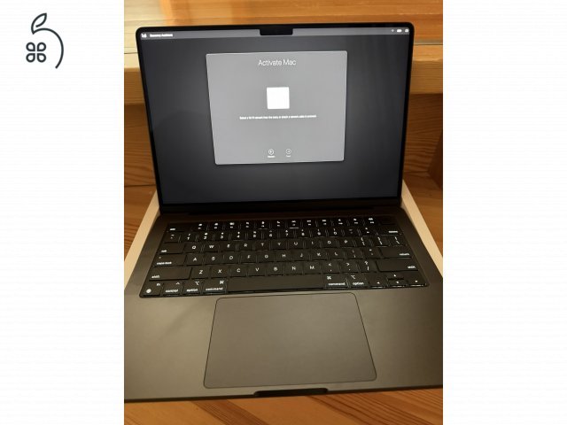 Apple MacBook Pro 14