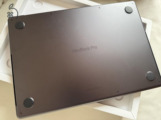 Apple MacBook Pro 14