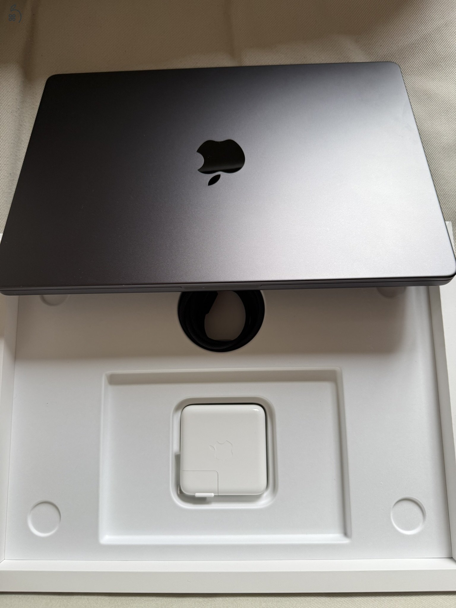 Apple MacBook Pro 14