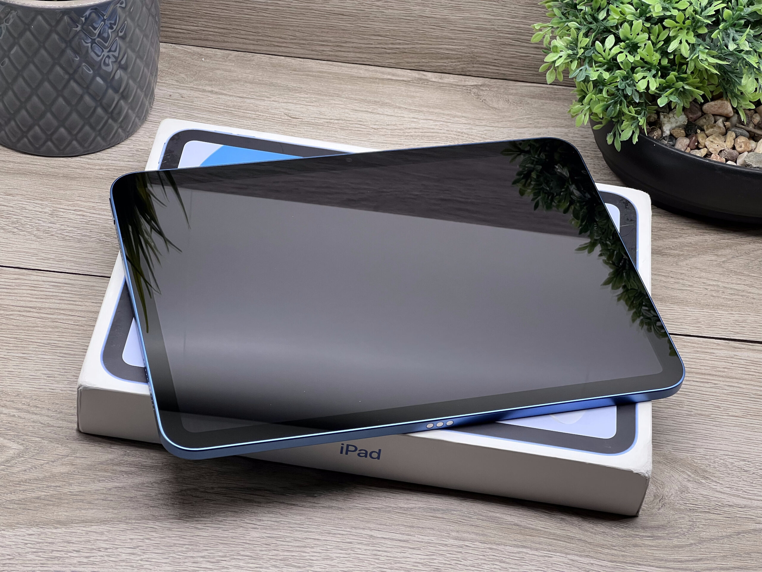 Hibátlan iPad 11 A16 Blue 256GB 2 ÉV Garanciával 100%