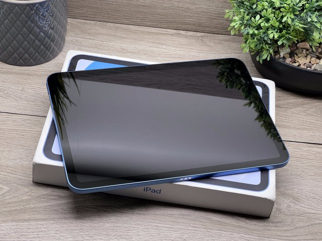 Hibátlan iPad 11 A16 Blue 256GB 2 ÉV Garanciával 100%