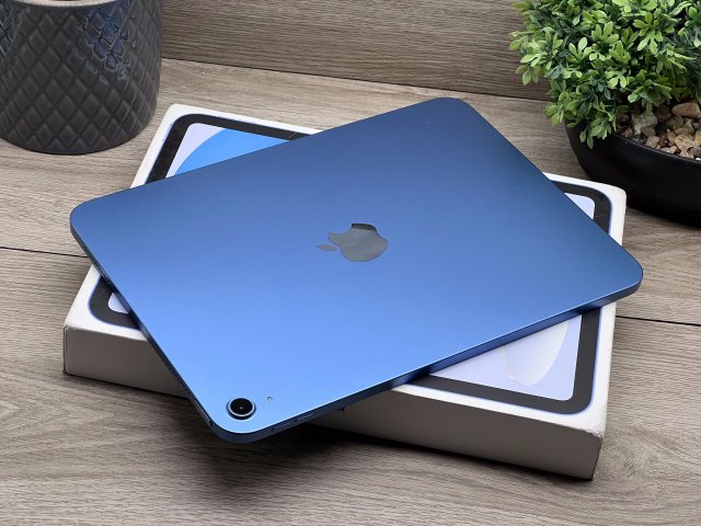 Hibátlan iPad 11 A16 Blue 256GB 2 ÉV Garanciával 100%