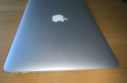 MacBook Air 13
