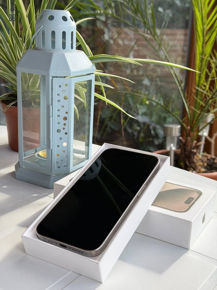 Iphone 15 Pro 128 GB-os ,független