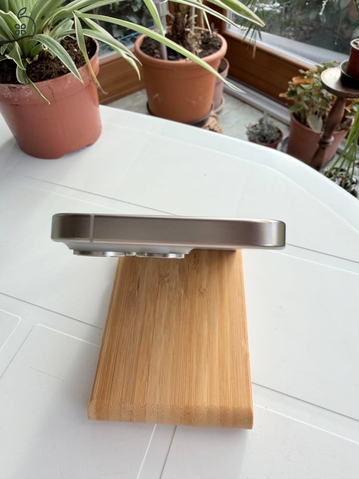 Iphone 15 Pro 128 GB-os ,független