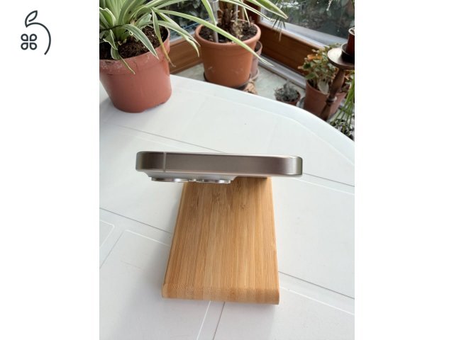 Iphone 15 Pro 128 GB-os ,független