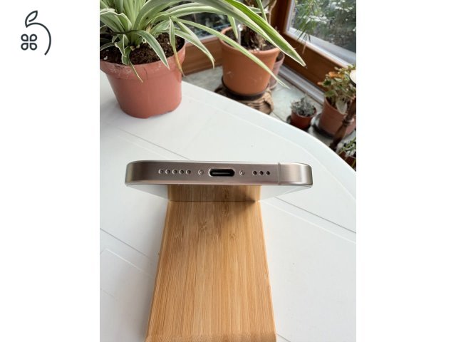 Iphone 15 Pro 128 GB-os ,független