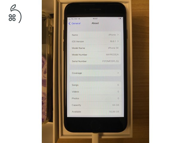 96% gyári akksi iPhone SE 2nd gen. 