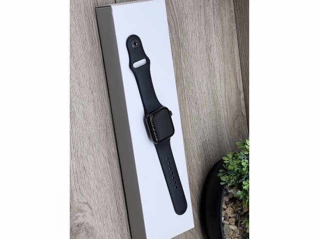 Hibátlan Apple Watch SE Space Gray 40mm 2 ÉV Garanciával
