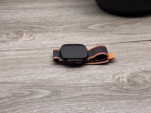 Hibátlan Apple Watch Ultra 2 Black Titanium 49mm 2 ÉV Garanciával 100%