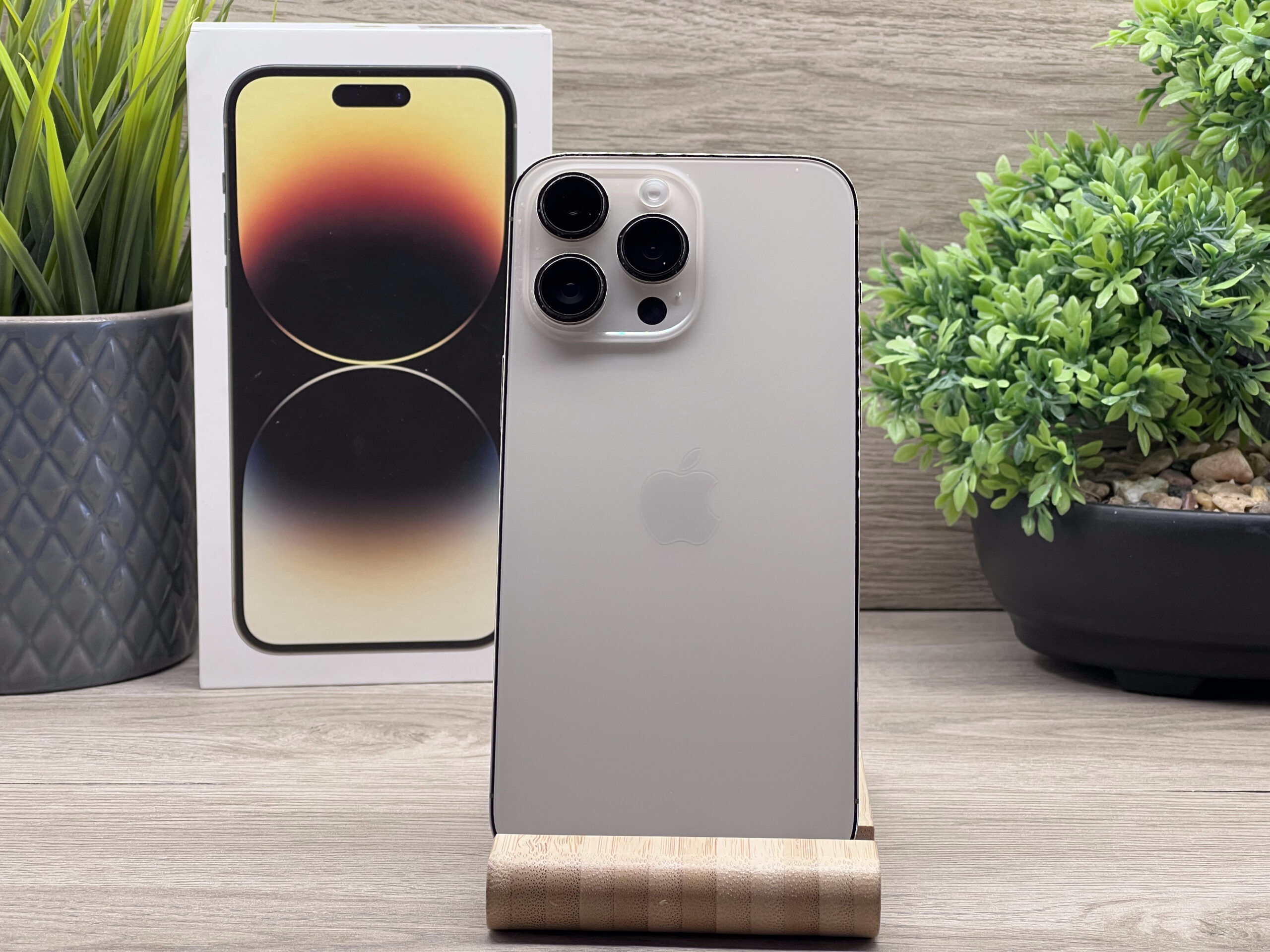 Hibátlan iPhone 14 Pro Max Gold 128GB 2 ÉV Garanciával 100%