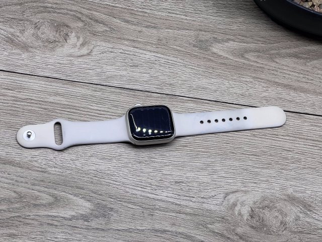 Apple Watch S8 Starlight 41mm 2 ÉV Garanciával
